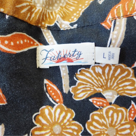 Faherty Seraphina Wrap Blouse Black Avignon Floral Size L - Picture 6 of 8